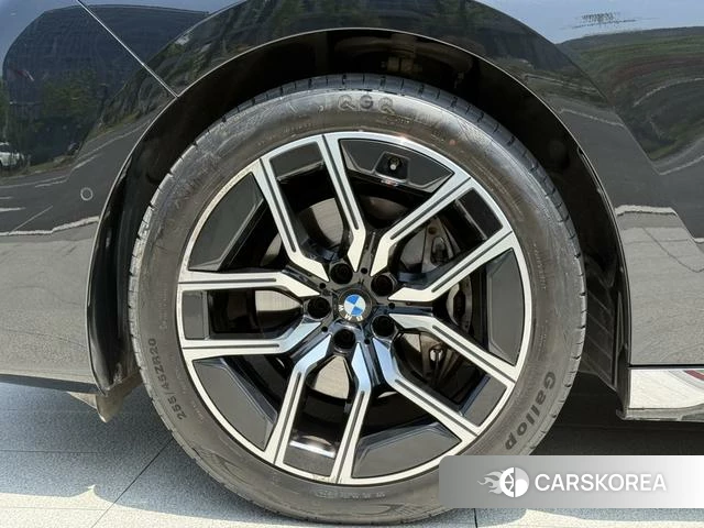BMW 7 series id 4297699 из Китая 15