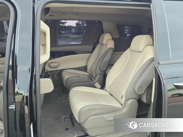 Kia The New Carnival 4th Generation id 4336739 из Кореи 17