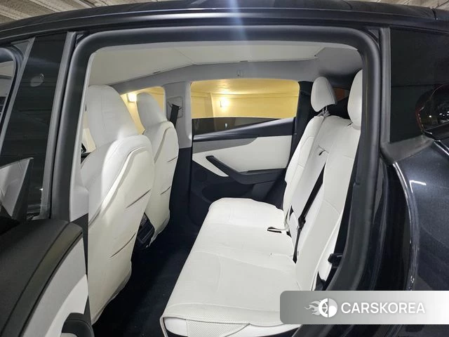 Tesla Model Y id 4511073 из Кореи 17