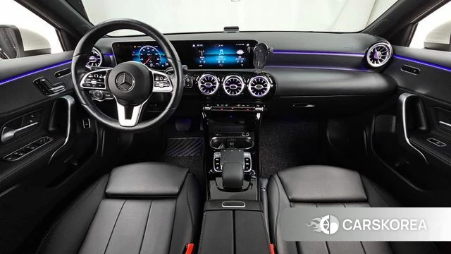 Mercedes-Benz A-Class W177 id 4683696 из Кореи 27