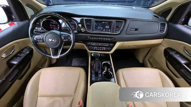 Kia The New Carnival id 2961478 из Кореи 17