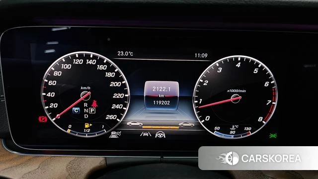 Mercedes-Benz E-Class W213 id 4785325 из Кореи 33
