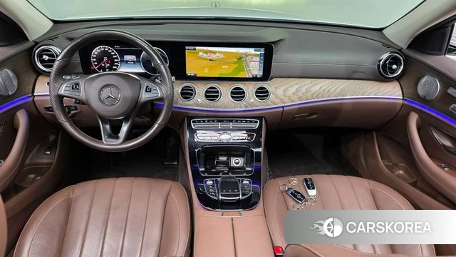 Mercedes-Benz E-Class W213 id 4246243 из Кореи 29