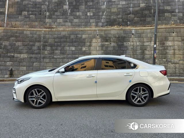 Kia Come New K3 id 4225628 из Кореи 9