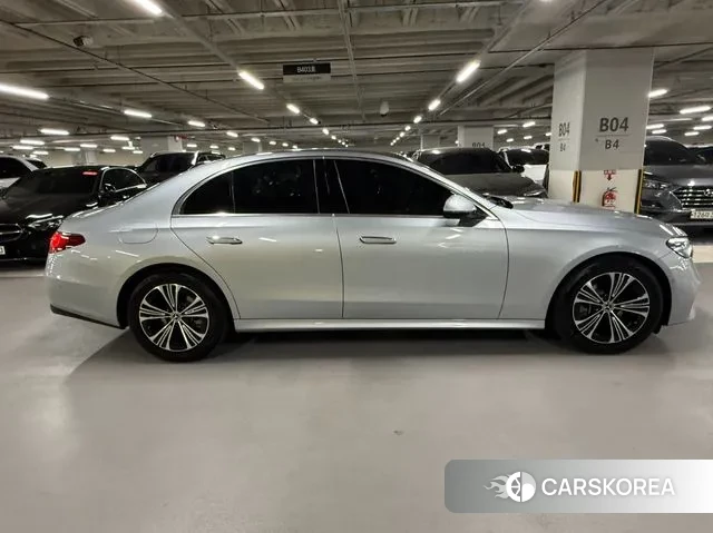 Mercedes-Benz E-Class W214 id 3775841 из Кореи 17