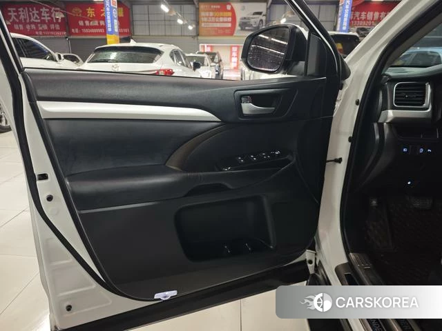 Toyota Highlander id 4348762 из Китая 12