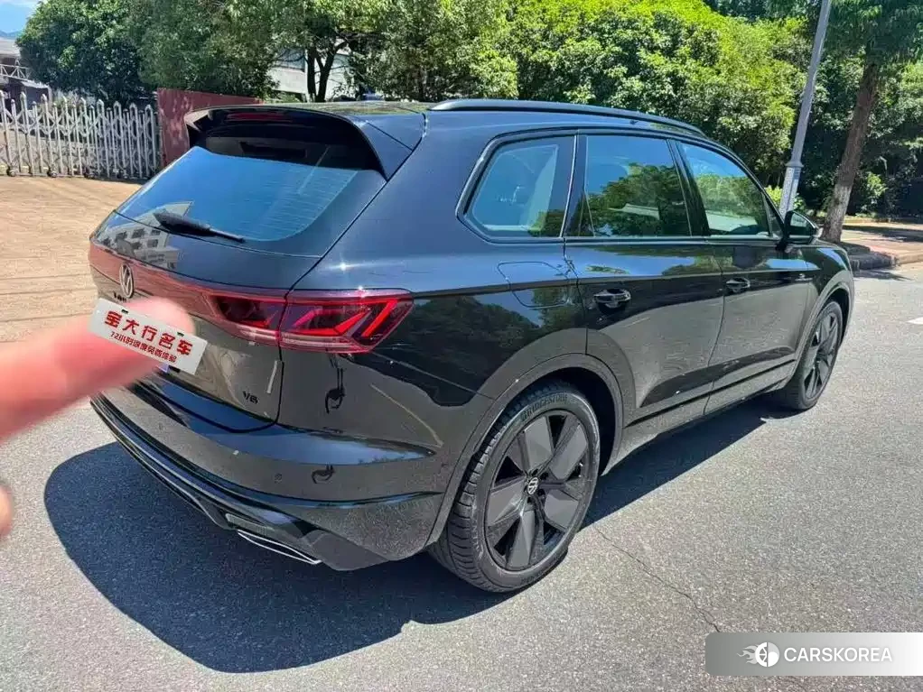 Volkswagen Touareg id 4653999 из Китая 7