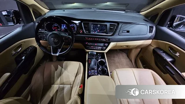 Kia The New Carnival id 3778706 из Кореи 17