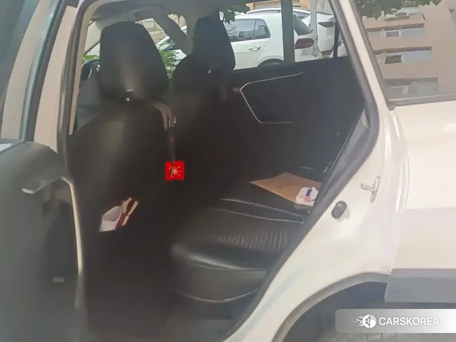Toyota RAV4 id 4622515 из Китая 13