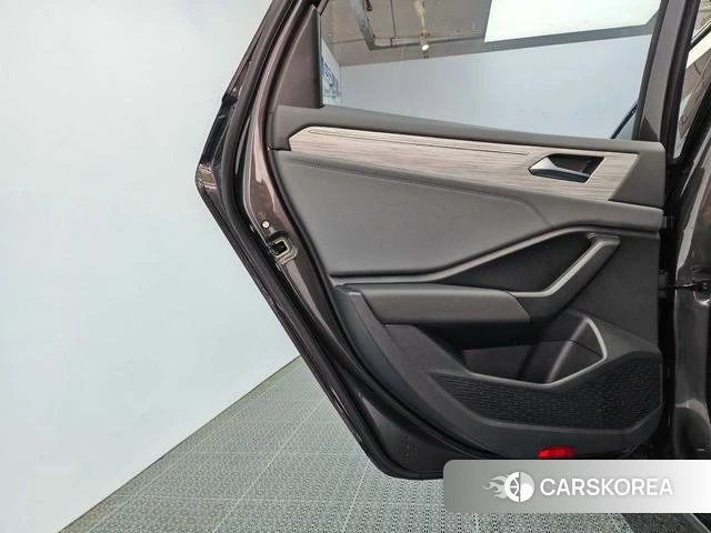 Volkswagen Sagitar id 4261339 из Китая 17