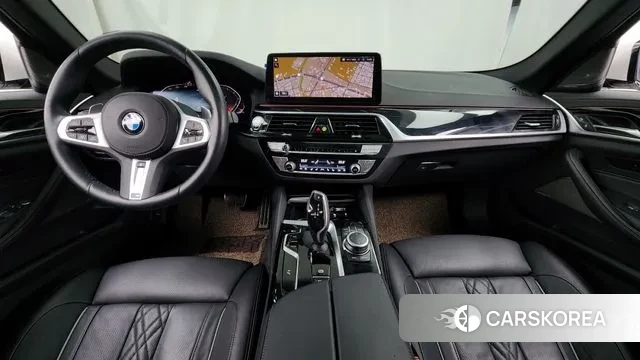 BMW 5 Series (G30) id 3508479 из Кореи 17