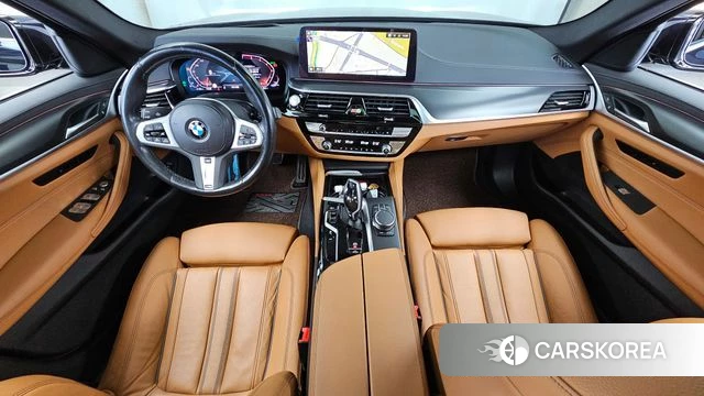BMW 5 Series (G30) id 4847960 из Кореи 17