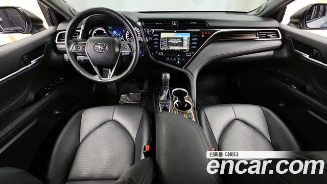 Toyota Camry (XV70) id 2602926 из Кореи 17