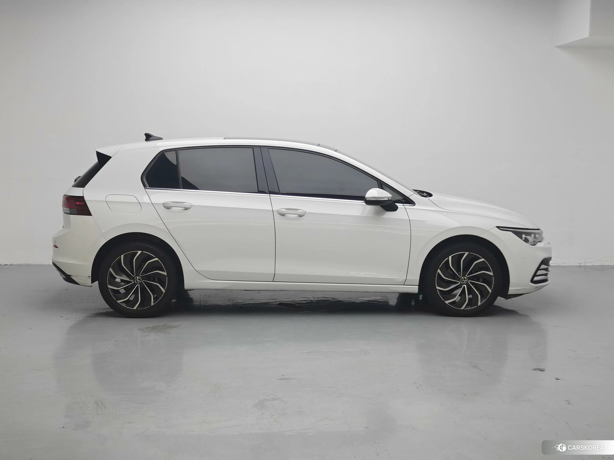 Volkswagen Golf id 4454425 из Китая 17