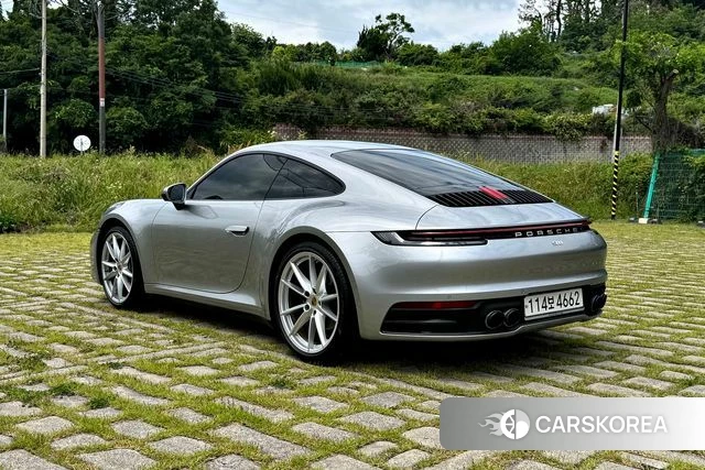 Porsche 911(992) id 4383102 из Кореи 15