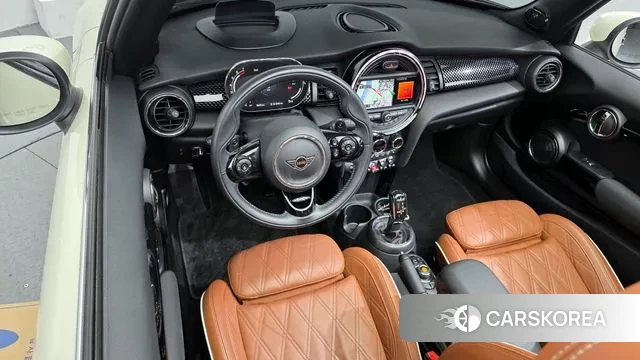 Mini Cooper S Convertible id 3708256 из Кореи 17