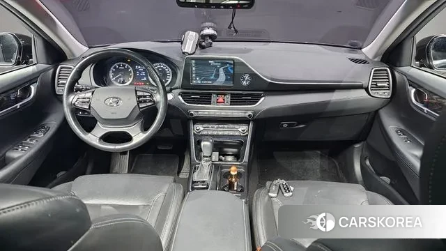 Hyundai Grandeur IG id 2408612 из Кореи 17