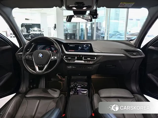 BMW 1 Series (F40) id 3354870 из Кореи 17