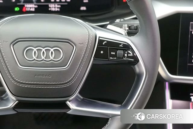 Audi A7L id 4334954 из Китая 30