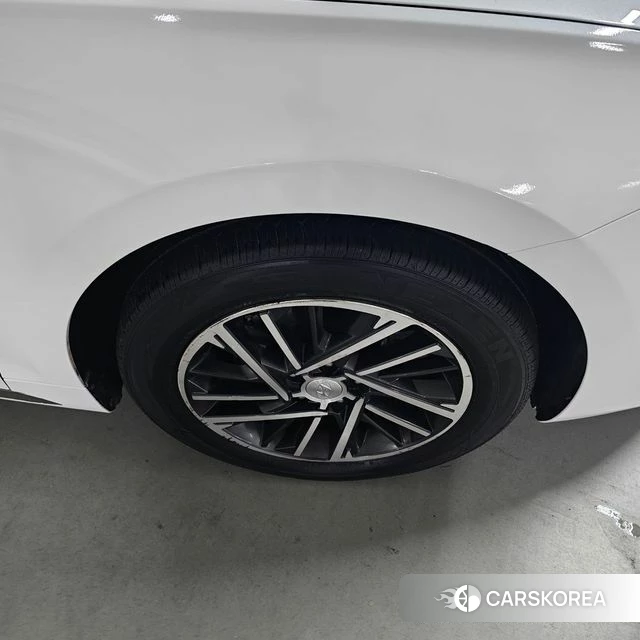 Hyundai The New Grandeur IG id 3806488 из Кореи 17