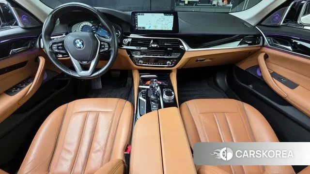 BMW 5 Series (G30) id 3682574 из Кореи 17