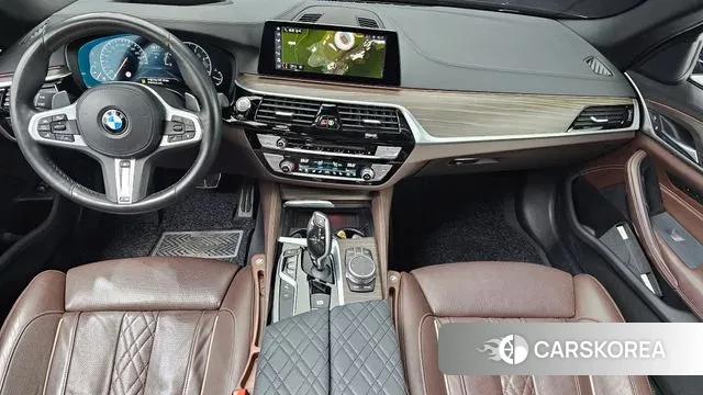 BMW 5 Series (G30) id 3547192 из Кореи 17