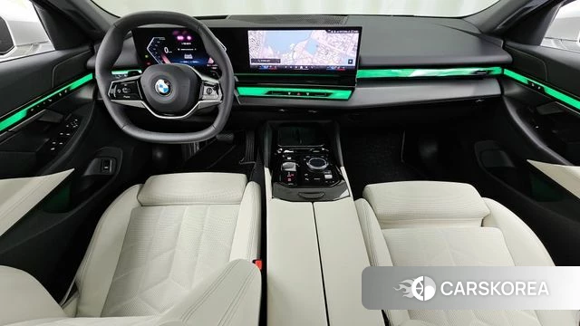 BMW 5 Series (G60) id 4381156 из Кореи 17