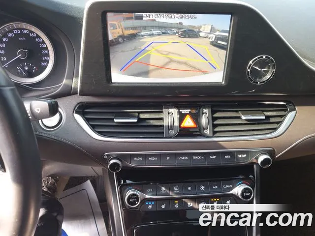 Hyundai Grandeur IG id 2458119 из Кореи 17