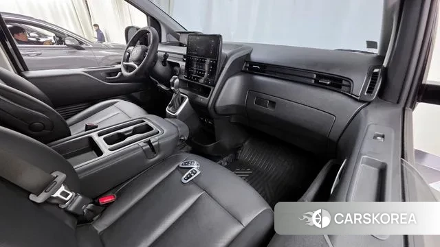 Hyundai Staria id 3400121 из Кореи 17