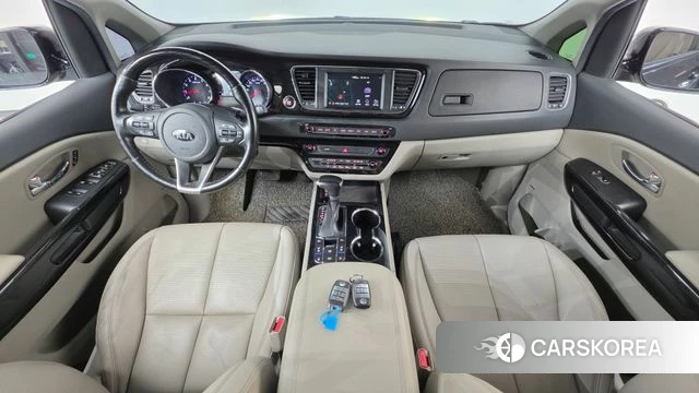 Kia The New Carnival id 4658366 из Кореи 17