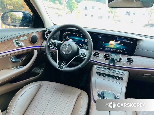 Mercedes-Benz E-class id 3856210 из Китая 9