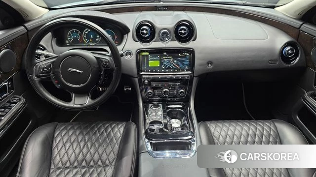 Jaguar All New XJ id 4605078 из Кореи 17