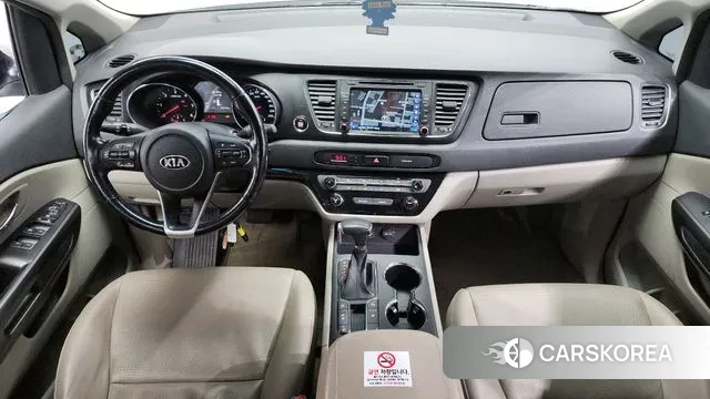 Kia The New Carnival id 3666865 из Кореи 17