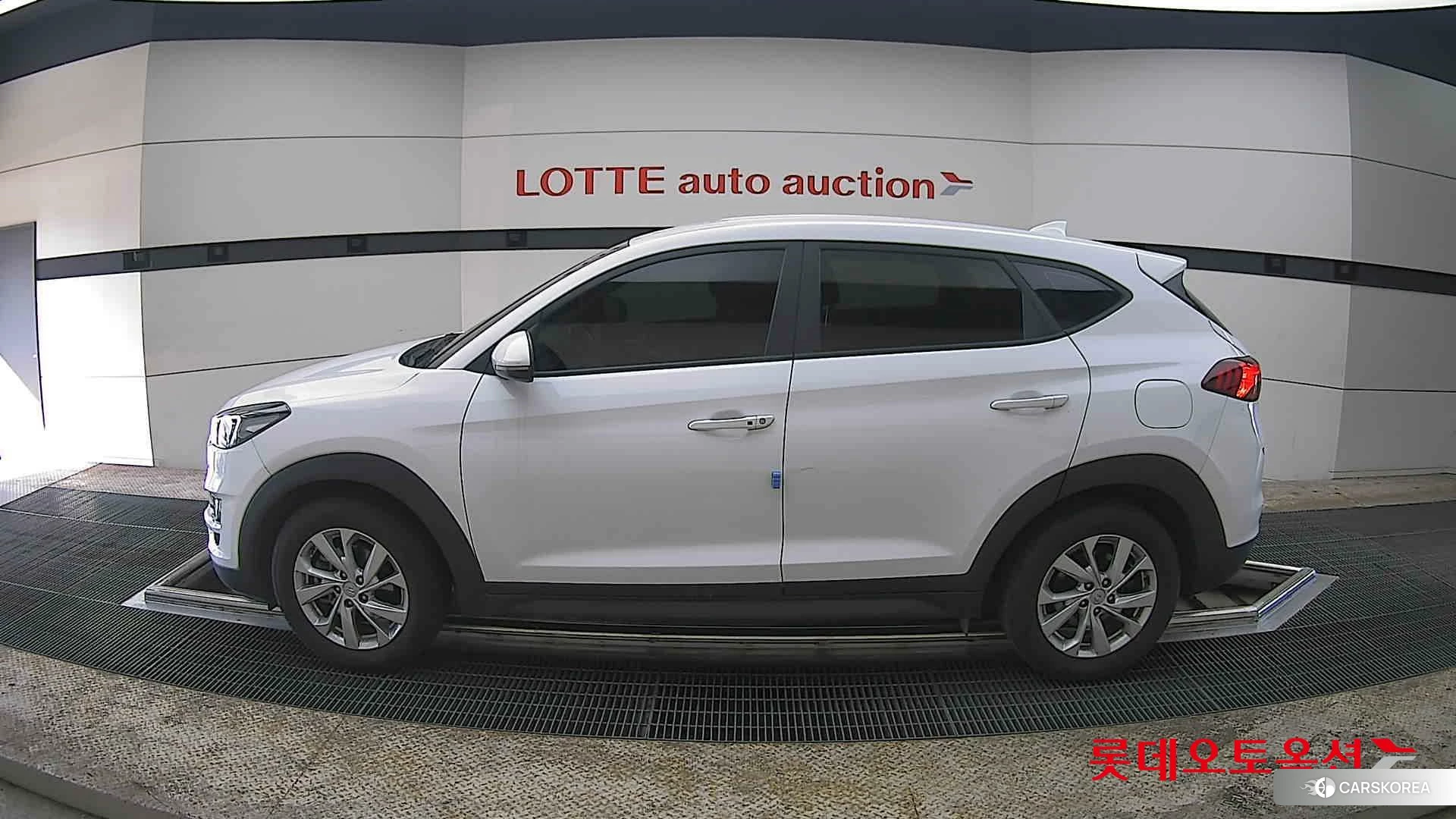 Hyundai Tucson id 3882038 из Кореи 34