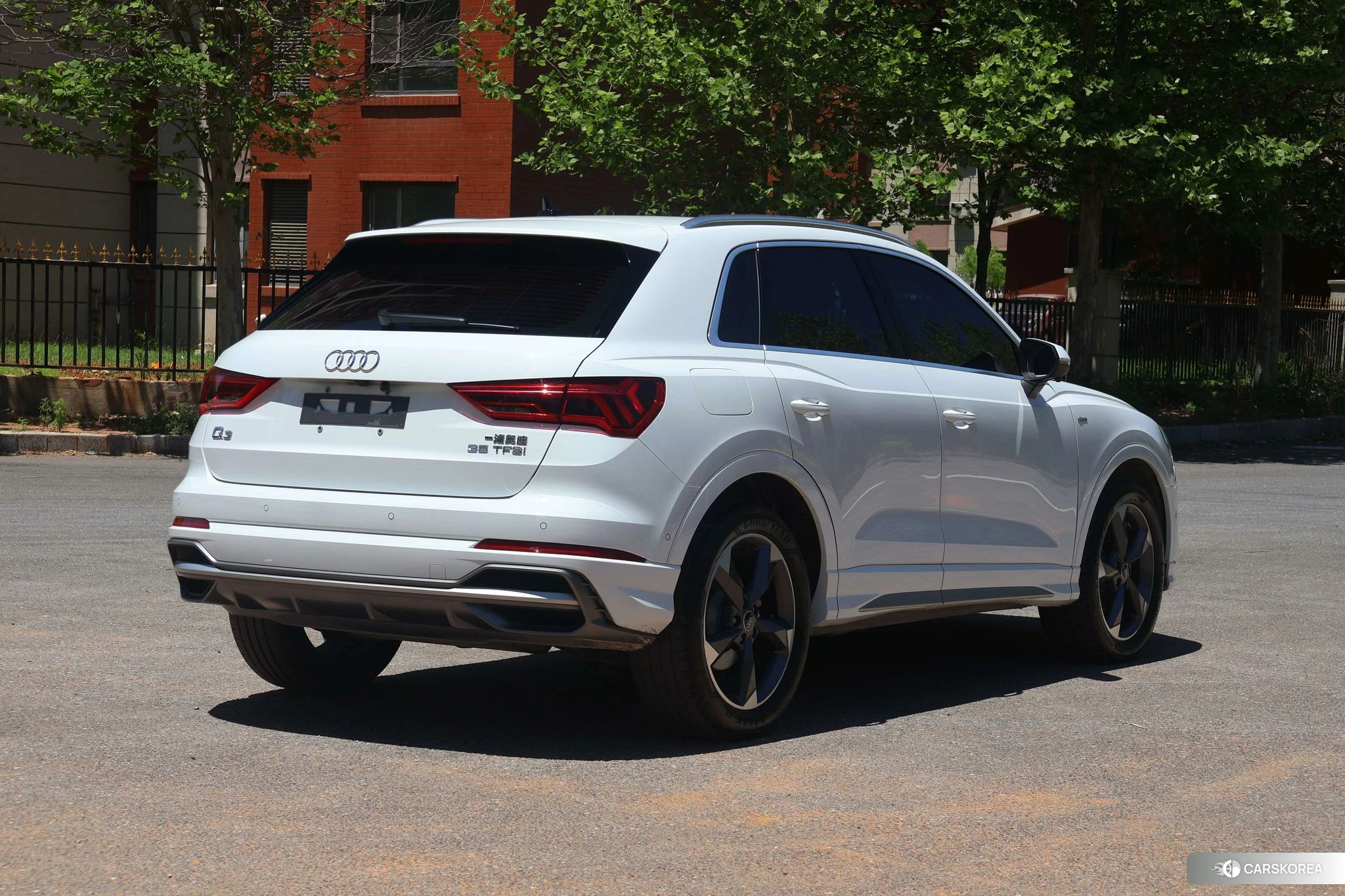 Audi Q3 id 4479242 из Китая 16