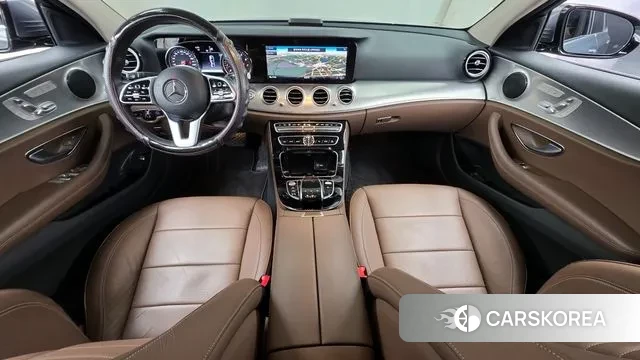 Mercedes-Benz E-Class W213 id 3672438 из Кореи 17