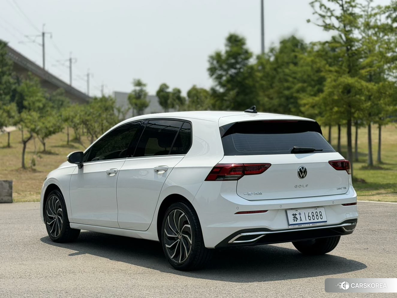 Volkswagen Golf id 4407359 из Китая 17