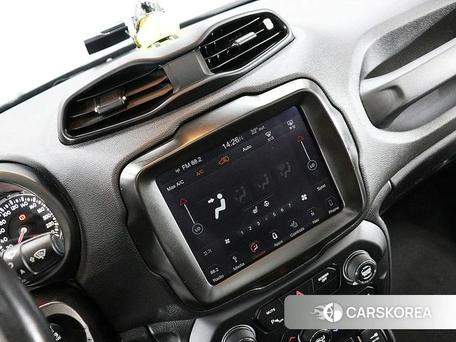 Jeep Renegade id 4325700 из Кореи 17