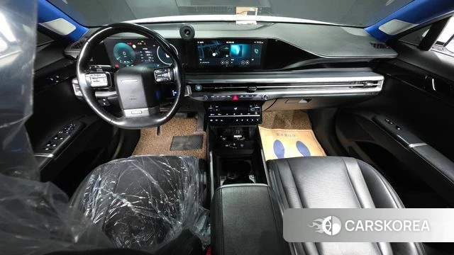 Hyundai Grandeur (GN7) id 3858896 из Кореи 17