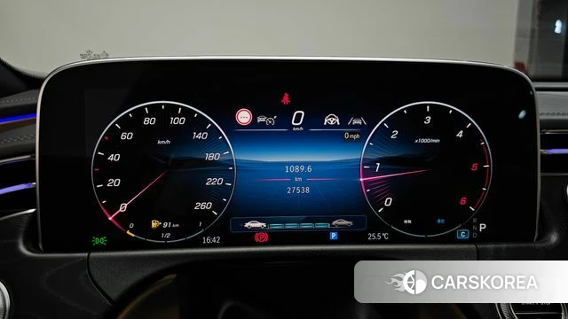 Mercedes-Benz E-Class W214 id 4266413 из Кореи 31