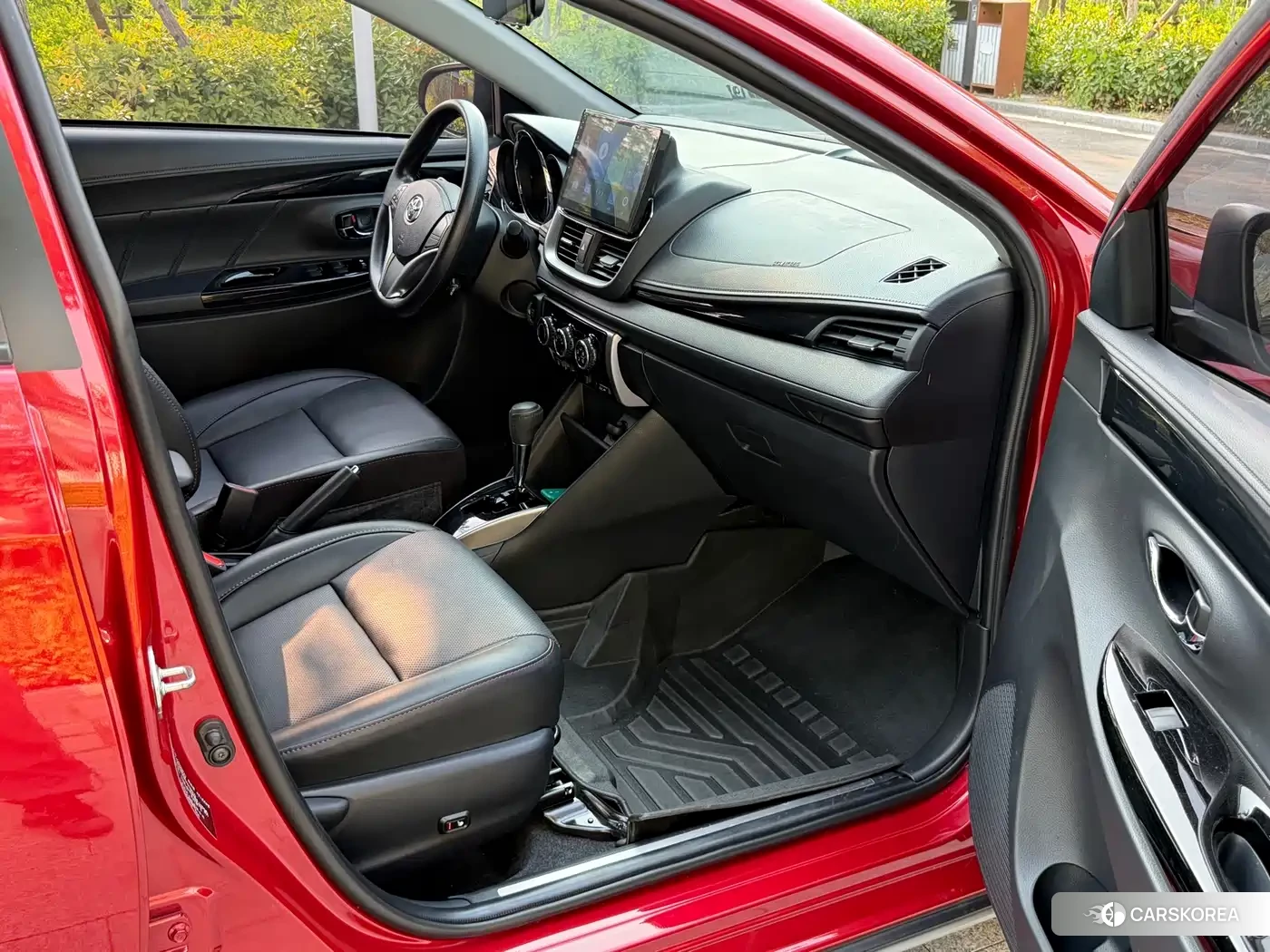 Toyota Yaris L id 4545770 из Китая 11