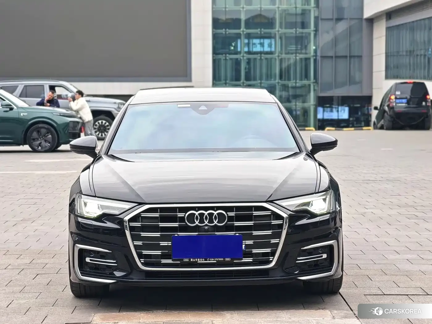 Audi A6L id 4554051 из Китая 7