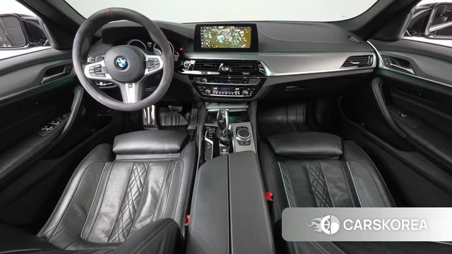 BMW 5 Series (G30) id 4849978 из Кореи 33