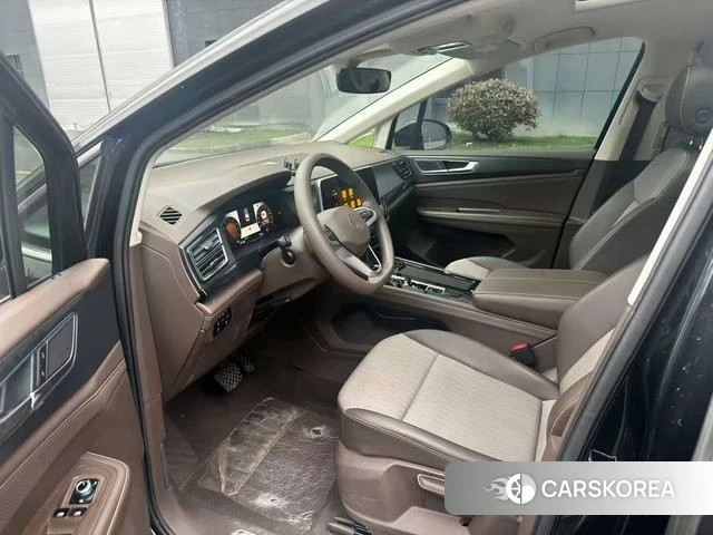 Volkswagen Weiran id 4261125 из Китая 7