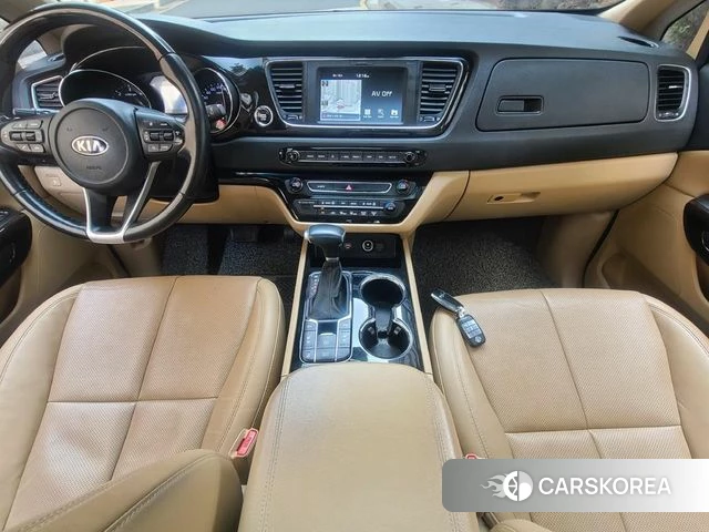 Kia The New Carnival id 3796128 из Кореи 17