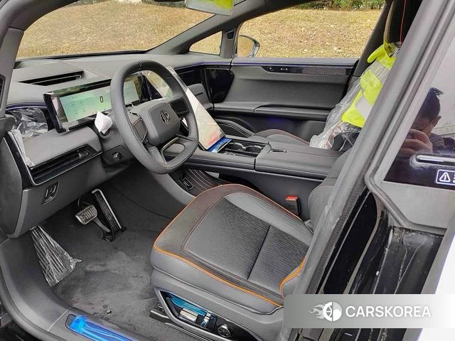 Gao He HiPhi X id 3908504 из Китая 12