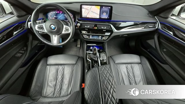 BMW 5 Series (G30) id 4395232 из Кореи 32