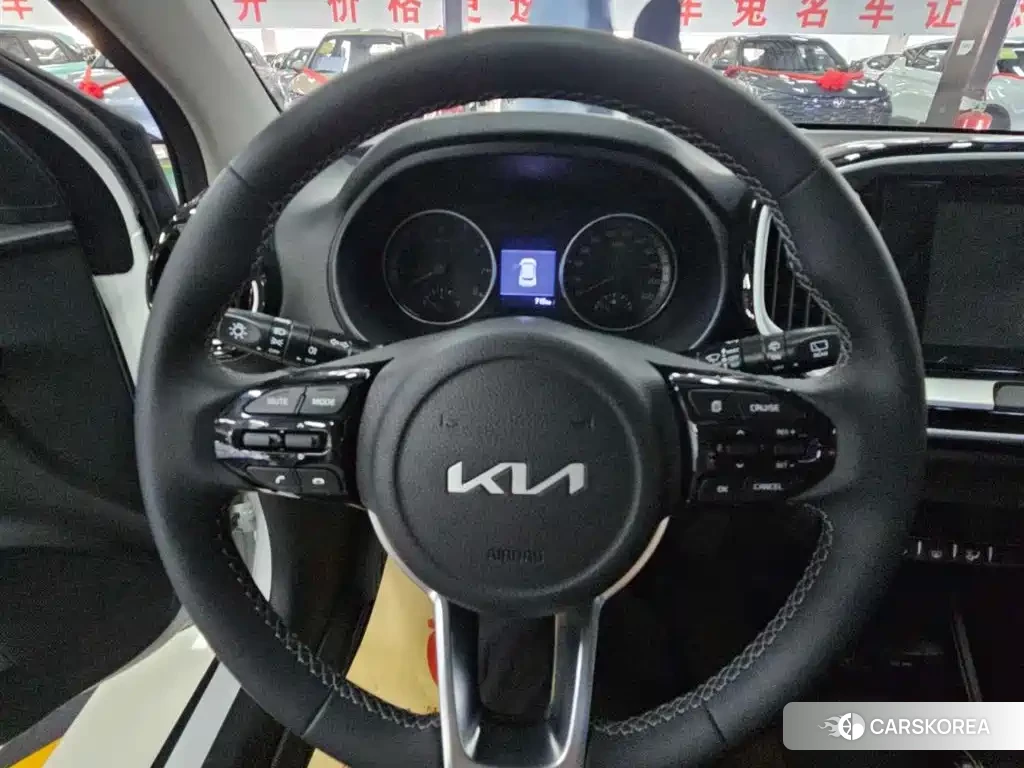 Kia KX1 id 4545629 из Китая 9
