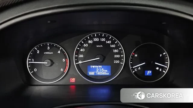 Hyundai The New Grand Starex id 3747555 из Кореи 17