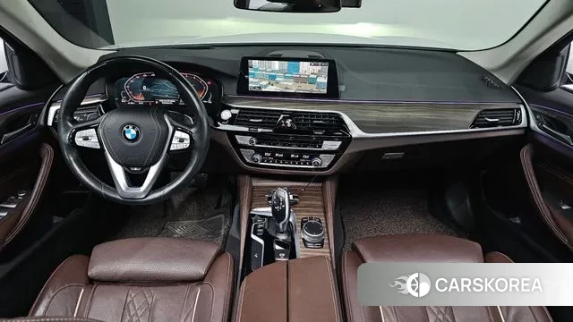 BMW 5 Series (G30) id 3666405 из Кореи 17